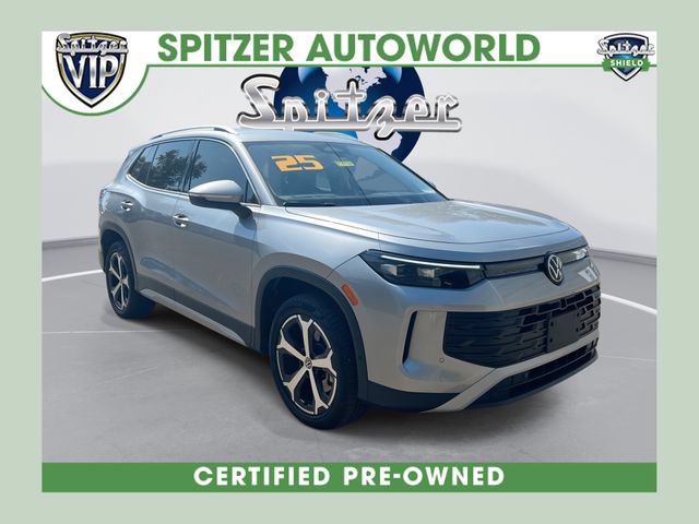 Used 2025 Volkswagen Tiguan SE