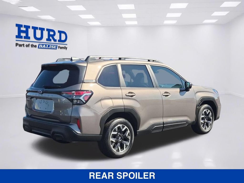 Used 2025 Subaru Forester Premium AWD/4WD image 3