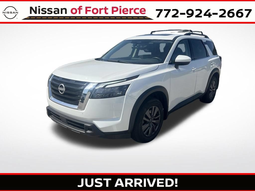 Certified 2025 Nissan Pathfinder SV w/ SV Premium Package FWD image 1