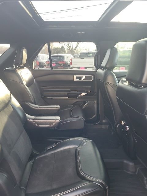 Used 2022 Ford Explorer ST w/ ST Street Pack AWD/4WD image 20