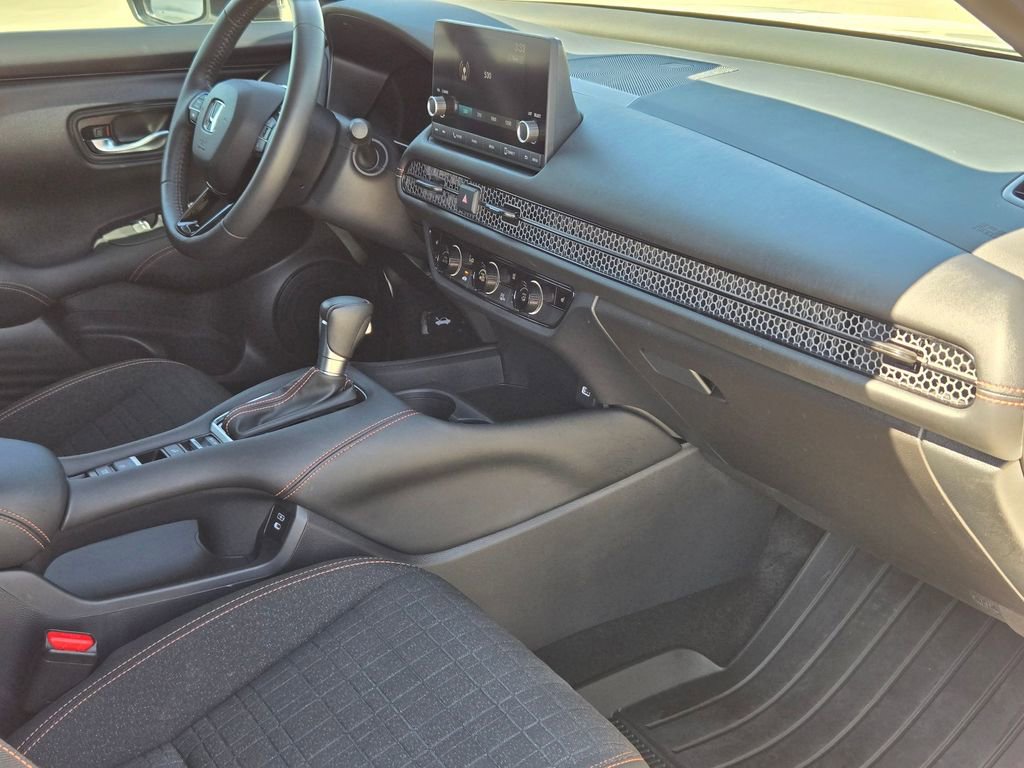 Used 2024 Honda HR-V Sport image 26