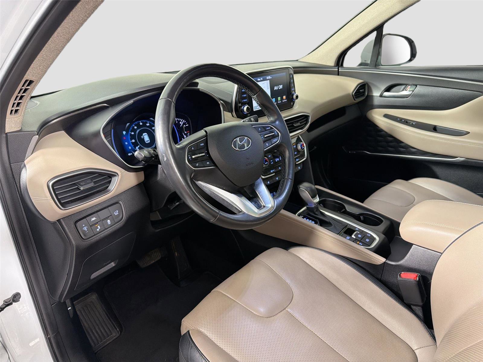Used 2019 Hyundai Santa Fe FWD image 9