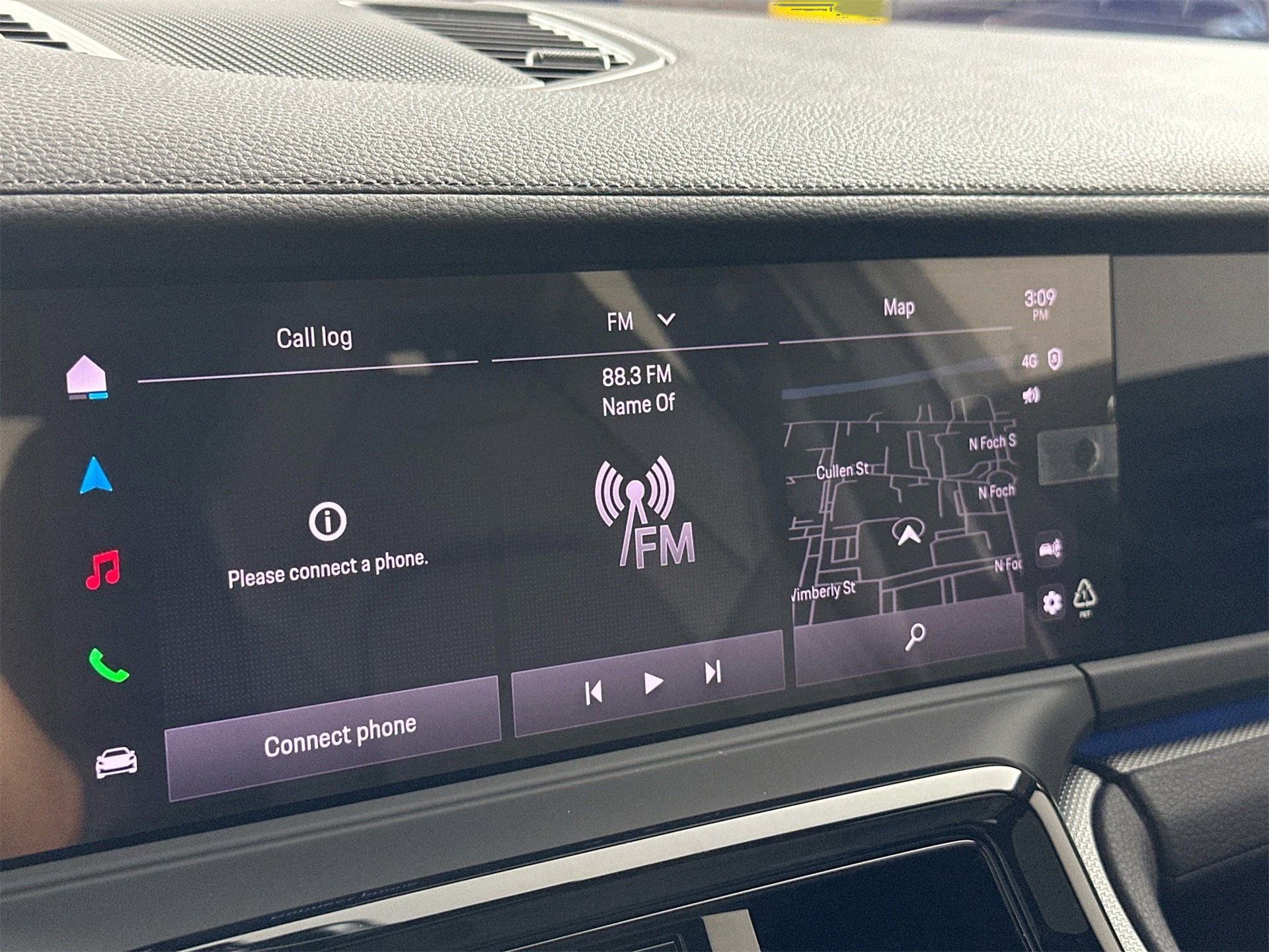 Certified 2025 Porsche Panamera image 21