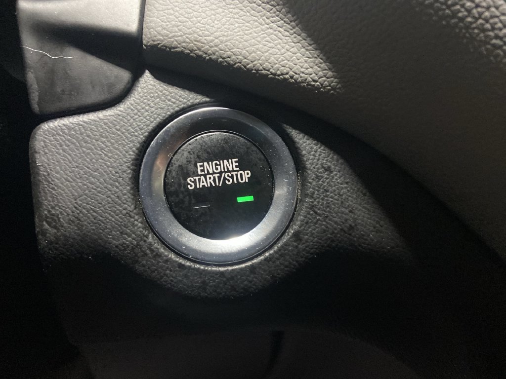 Certified 2022 Chevrolet Equinox LT AWD/4WD image 17
