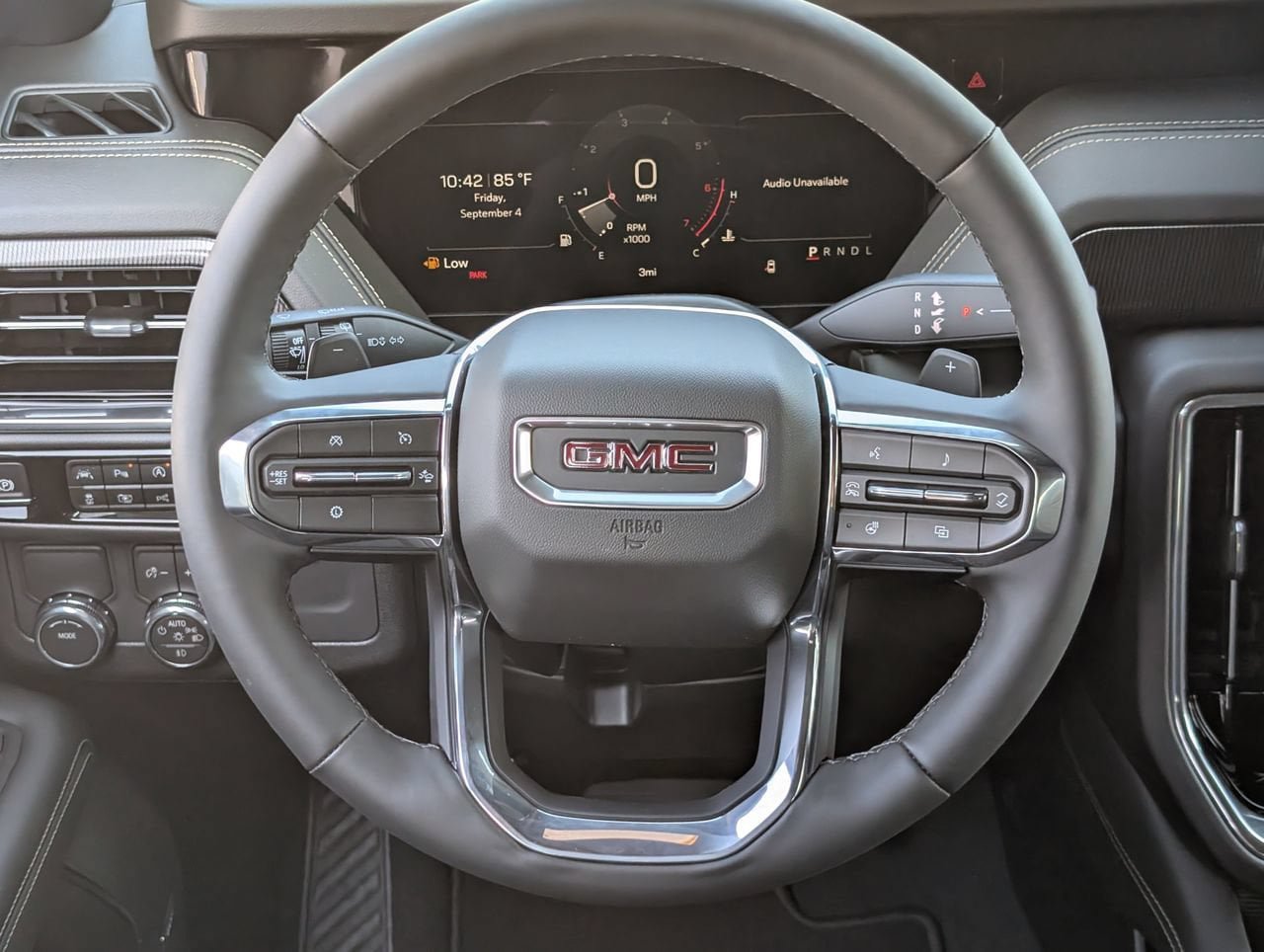 New 2026 GMC Yukon XL Elevation RWD image 10