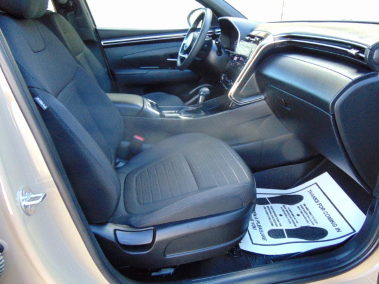 Used 2024 Hyundai Santa Cruz SEL AWD/4WD image 6