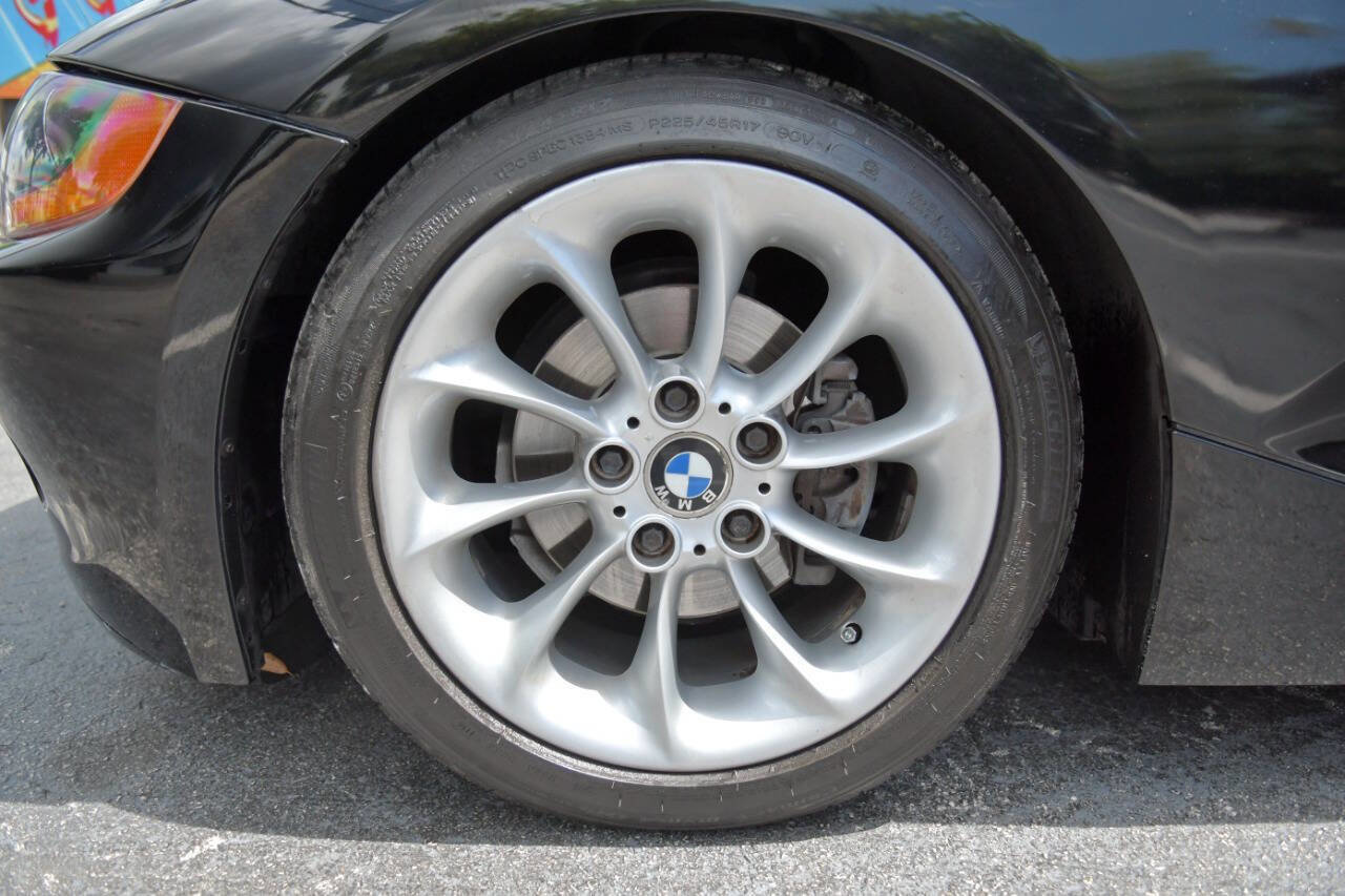 Used 2003 BMW Z4 2.5i image 10