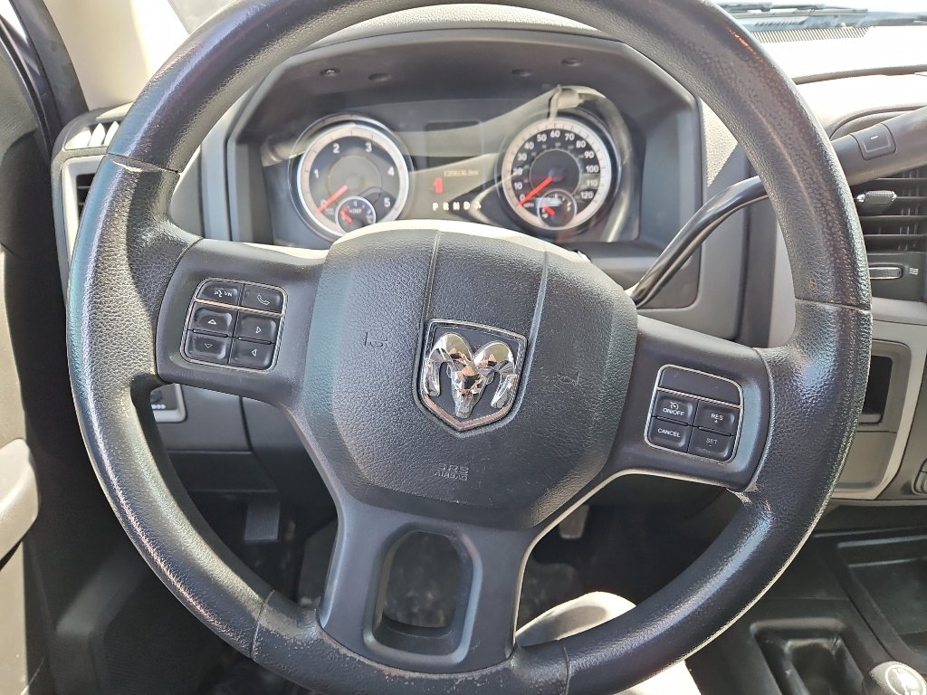 Used 2018 RAM 3500 Tradesman w/ Chrome Appearance Group image 11