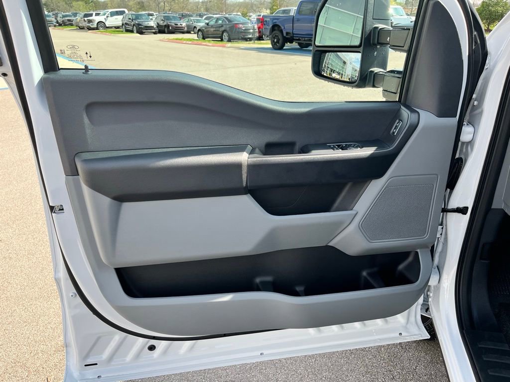 New 2026 Ford F250 XL w/ 360-Degree Camera Package AWD/4WD image 9