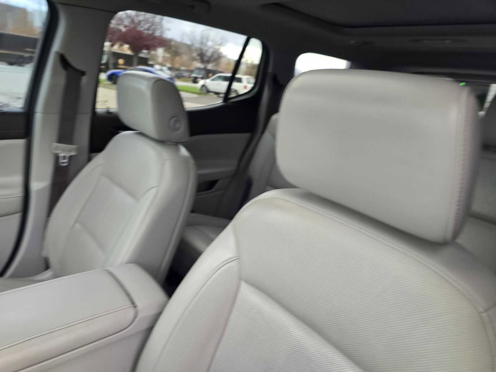 Used 2019 GMC Acadia SLT image 26