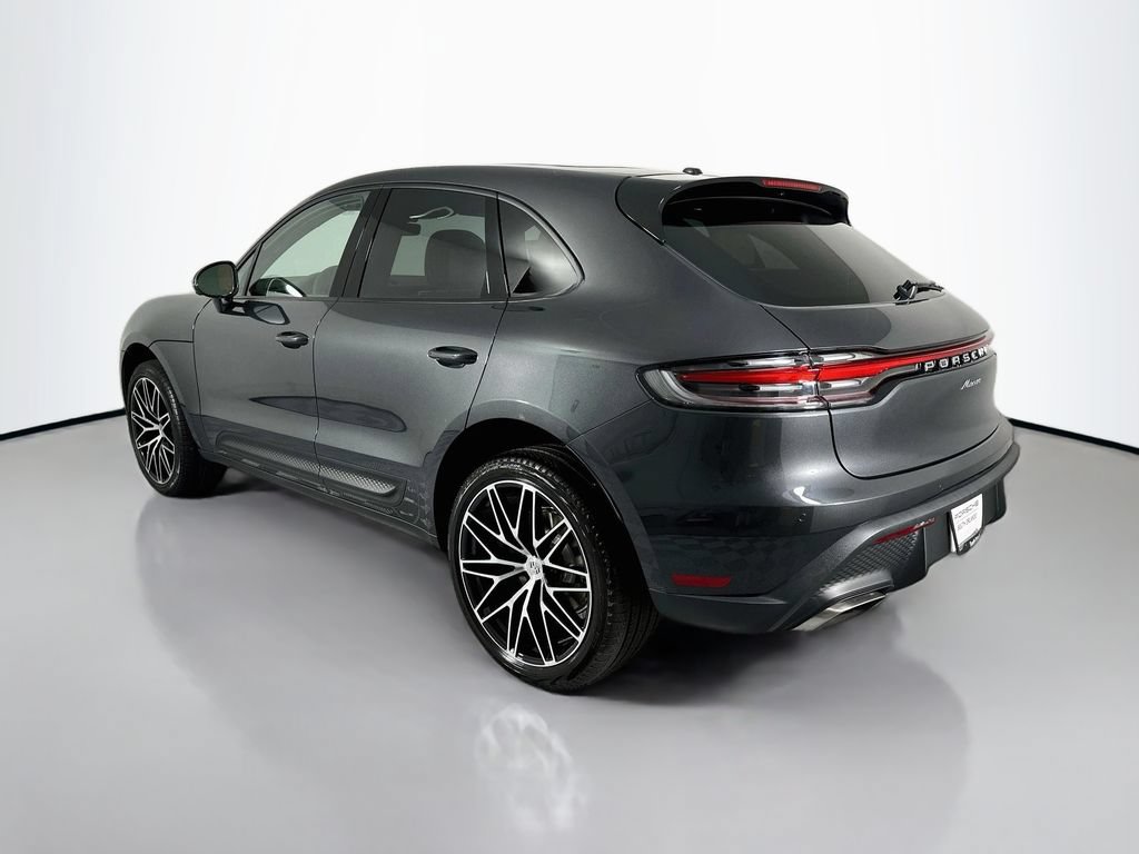 New 2026 Porsche Macan AWD/4WD image 3