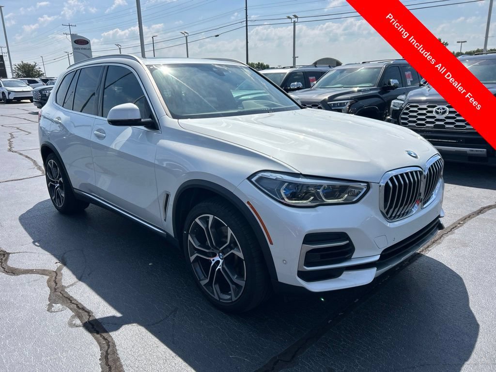 Used 2023 BMW X5 xDrive40i w/ Executive Package AWD/4WD image 28