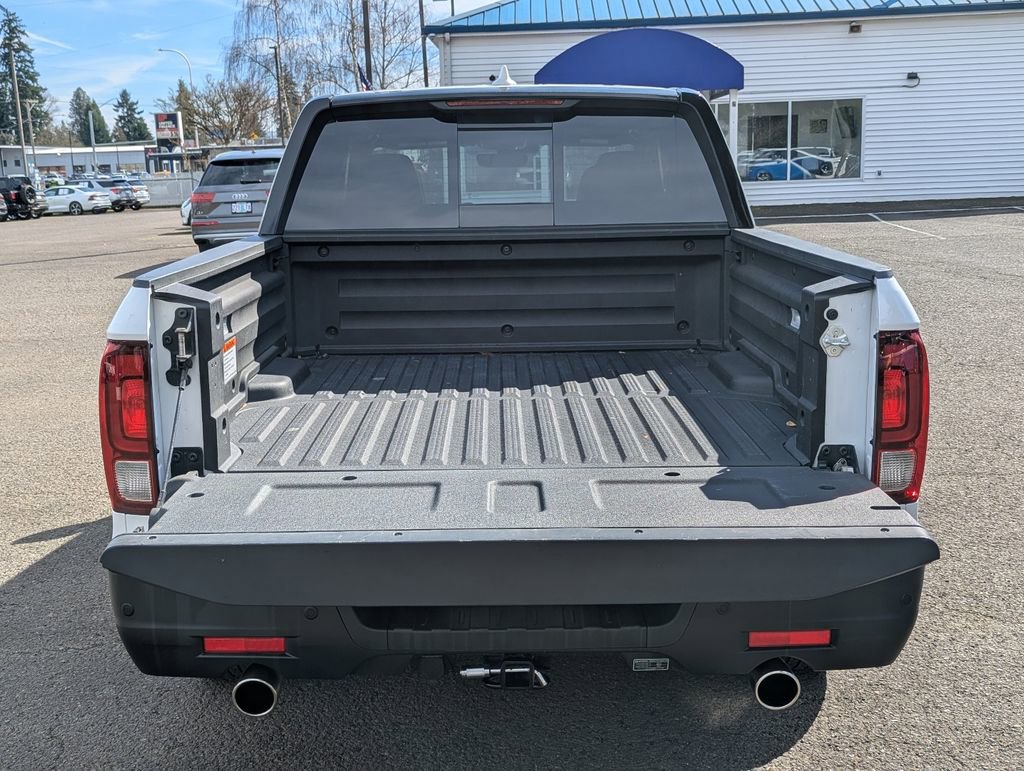 Used 2024 Honda Ridgeline Black Edition image 31