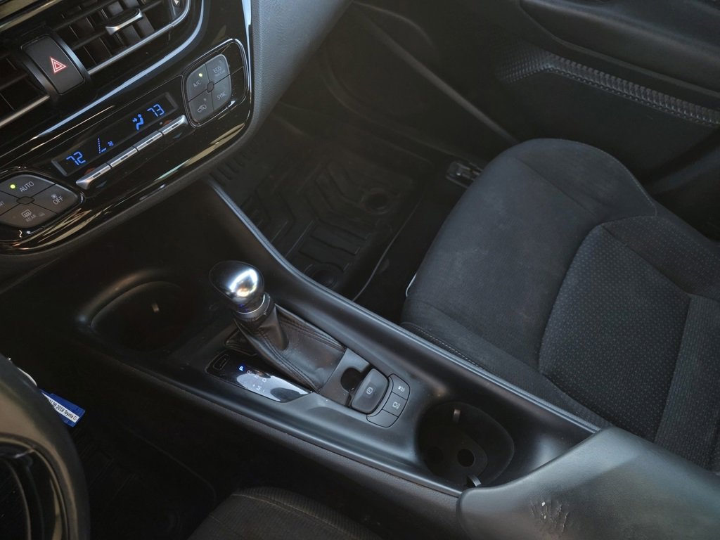 Used 2018 Toyota C-HR XLE image 20