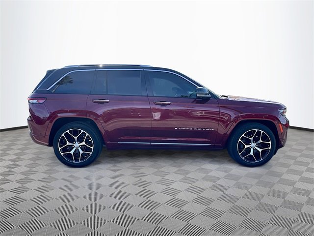 Certified 2023 Jeep Grand Cherokee Summit image 8