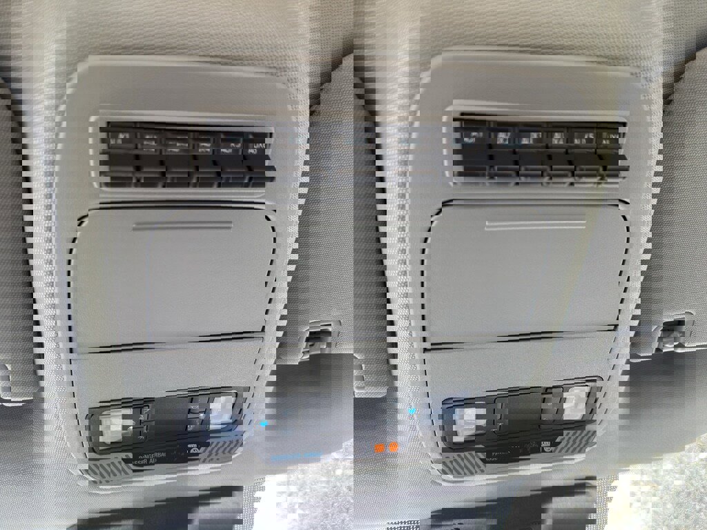 New 2026 Ford F550 4x4 Regular Cab Super Duty image 25