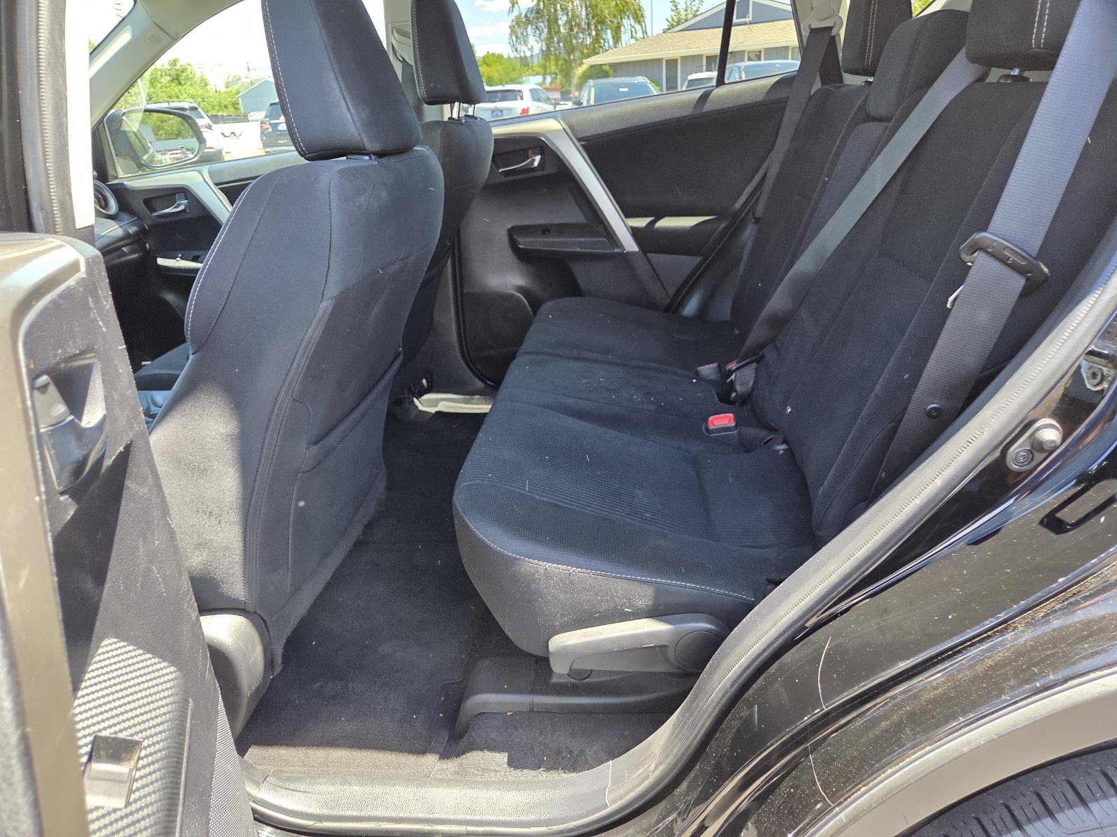 Used 2014 Toyota RAV4 XLE FWD image 13