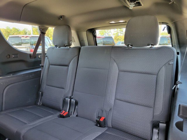 Used 2023 Chevrolet Suburban LS w/ Driver Alert Package image 28