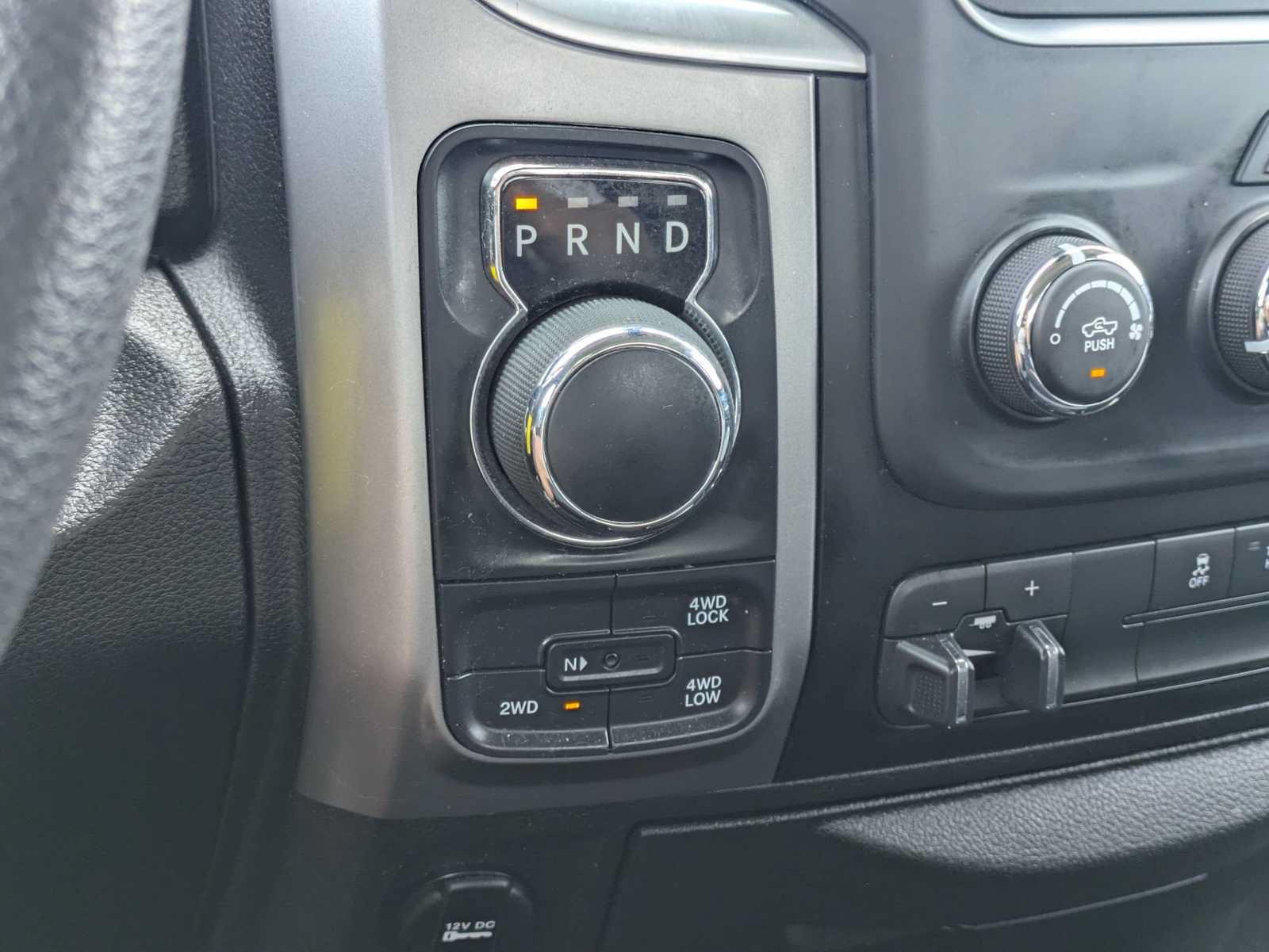 Used 2022 RAM 1500 Classic SLT w/ Protection Group AWD/4WD image 32