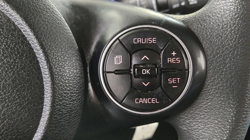 Used 2021 Kia Soul S image 12