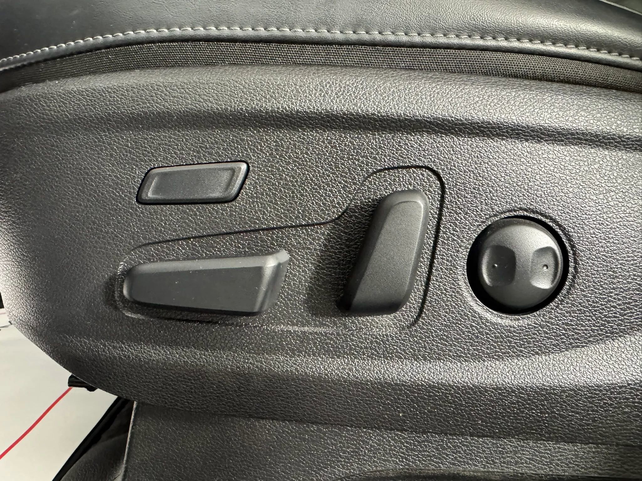 Used 2022 Kia Telluride SX w/ SX Prestige Package AWD/4WD image 37