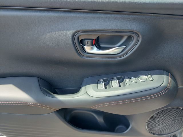 Used 2024 Honda HR-V Sport image 17