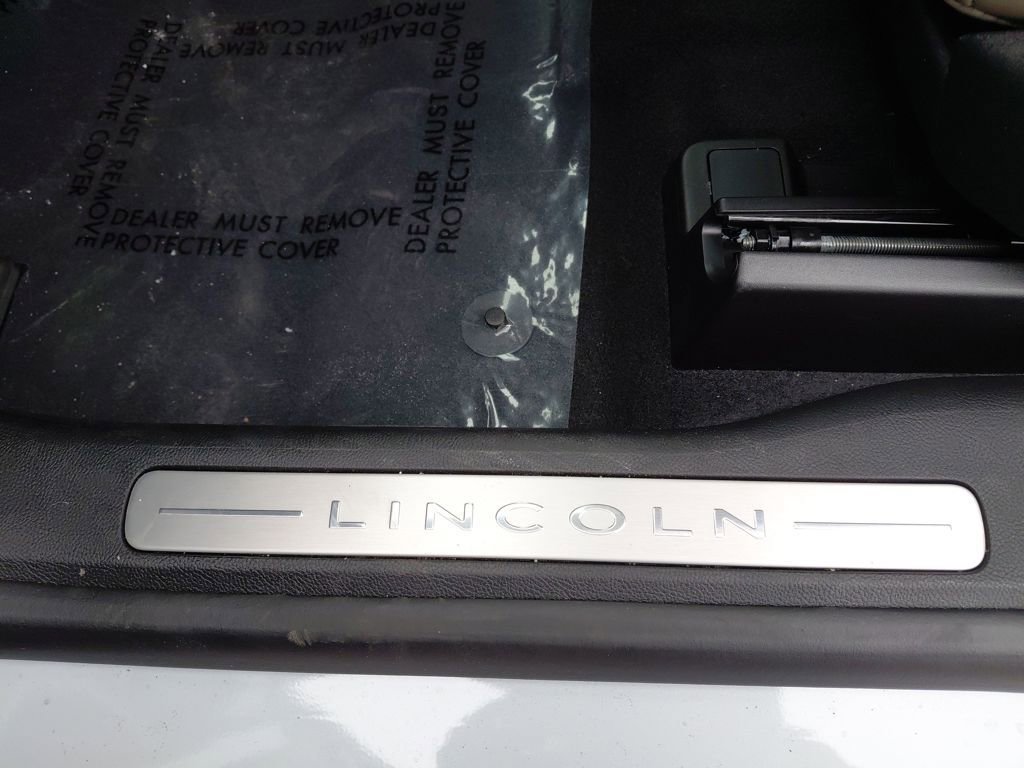 New 2026 Lincoln Corsair Grand Touring image 13