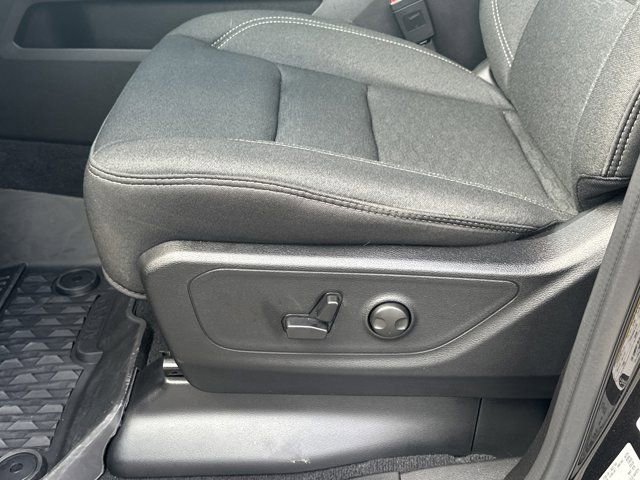 Certified 2025 RAM 1500 Big Horn image 11