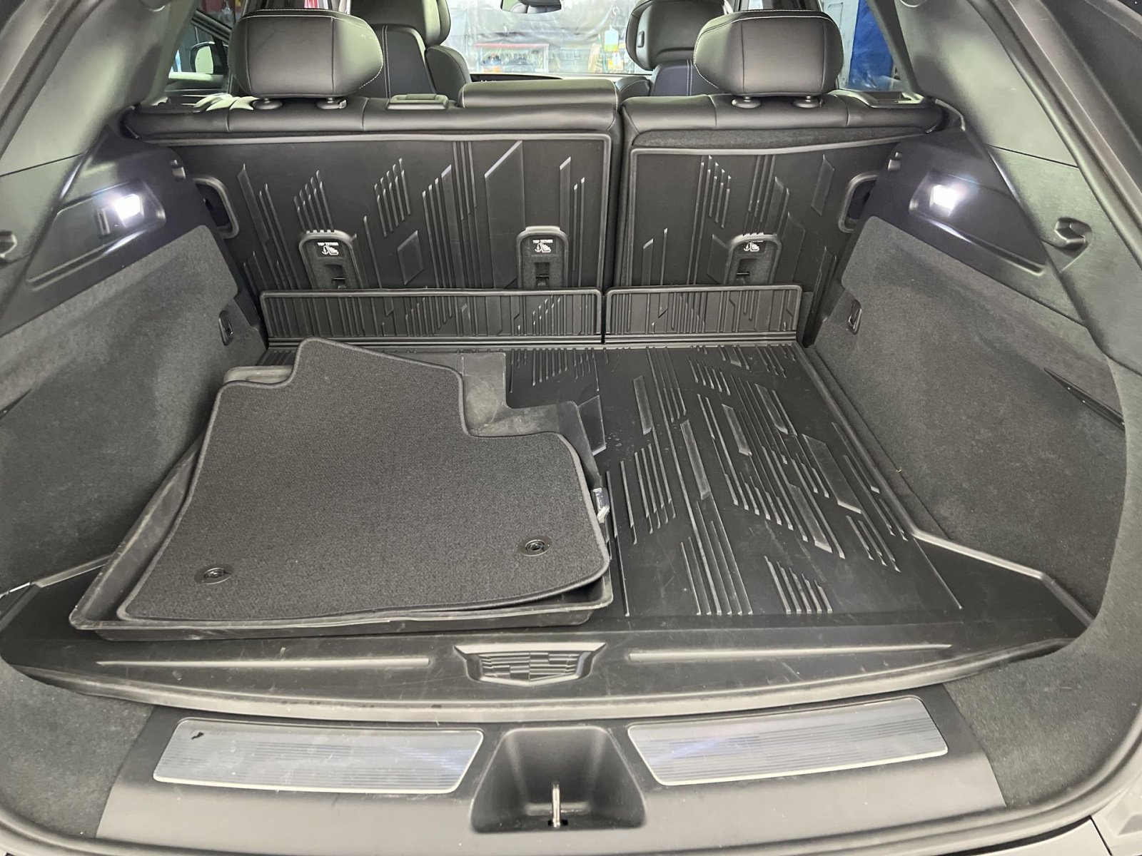 Used 2024 Cadillac Lyriq Sport w/ LPO, Floor Liner Package AWD/4WD image 25