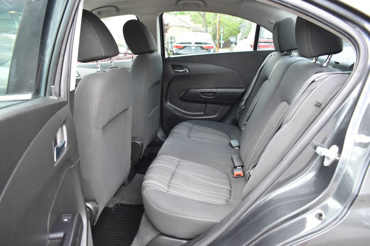 Used 2019 Chevrolet Sonic LT image 9