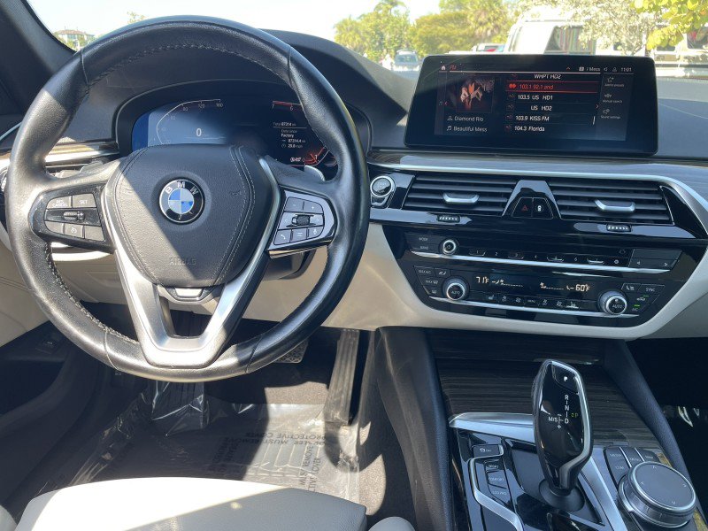 Used 2020 BMW 530i xDrive w/ Convenience Package AWD/4WD image 14