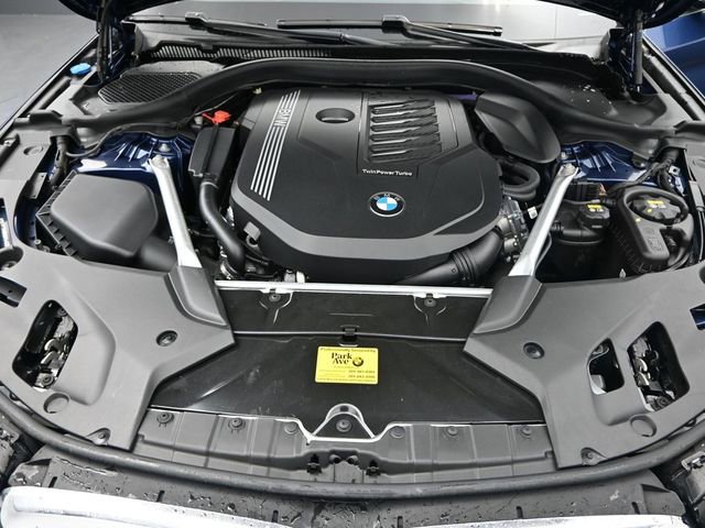 Used 2022 BMW 540i xDrive w/ Premium Package image 20