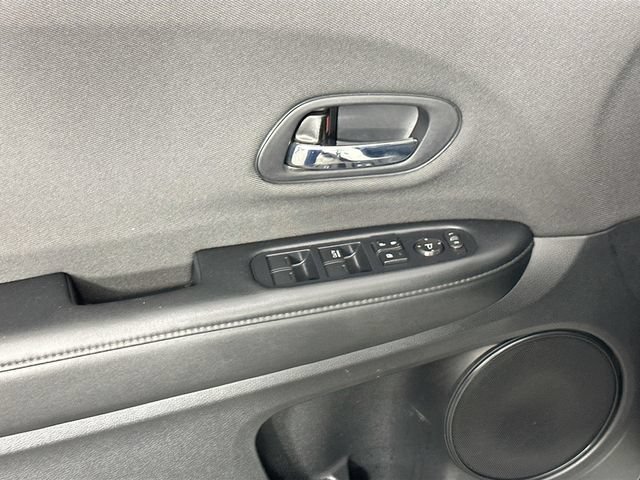 Used 2021 Honda HR-V Sport image 21