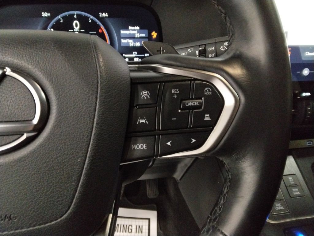 Used 2024 Lexus GX 550 image 14