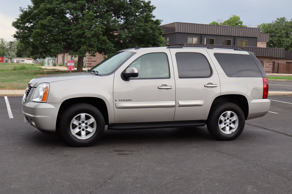 Used 2008 GMC Yukon SLT AWD/4WD image 10