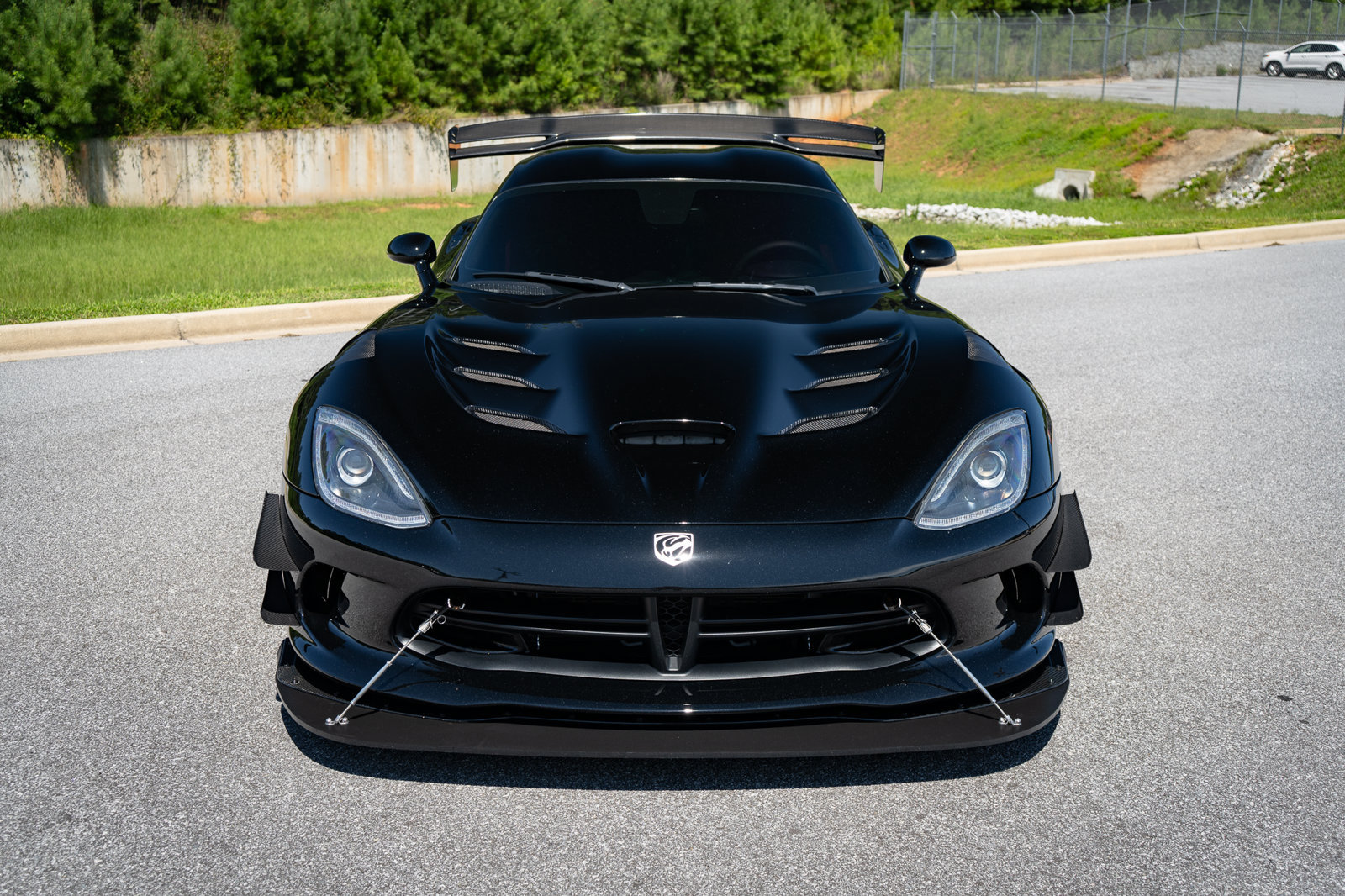 Used 2014 SRT Viper SRT-10 w/ Advanced Aerodynamics Package RWD image 9