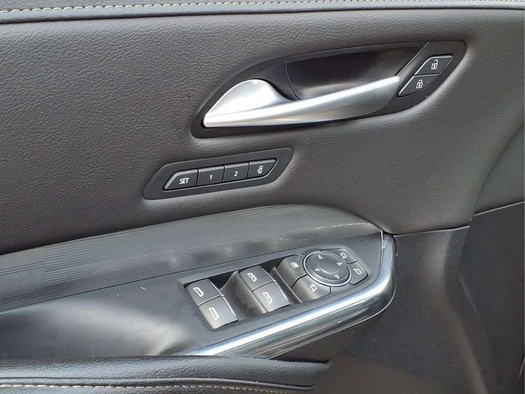 Used 2024 Cadillac XT4 Premium Luxury FWD image 15