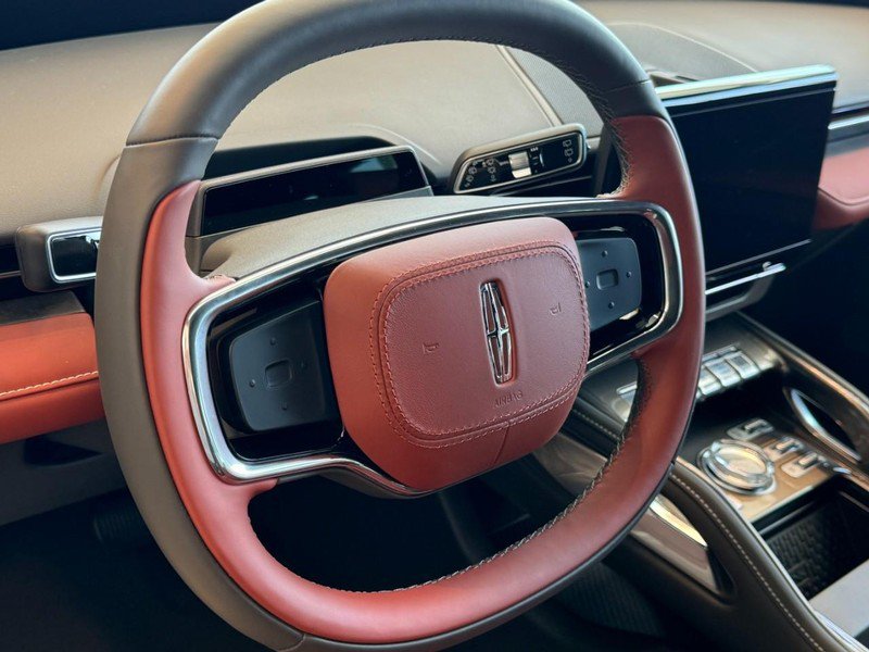 New 2024 Lincoln Nautilus Black Label AWD/4WD image 10