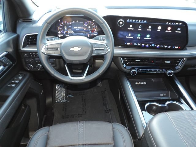 Used 2025 Chevrolet Tahoe High Country AWD/4WD image 25