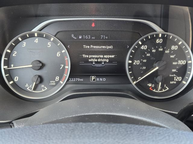 Used 2024 Nissan Titan SV w/ SV Convenience Package RWD image 15