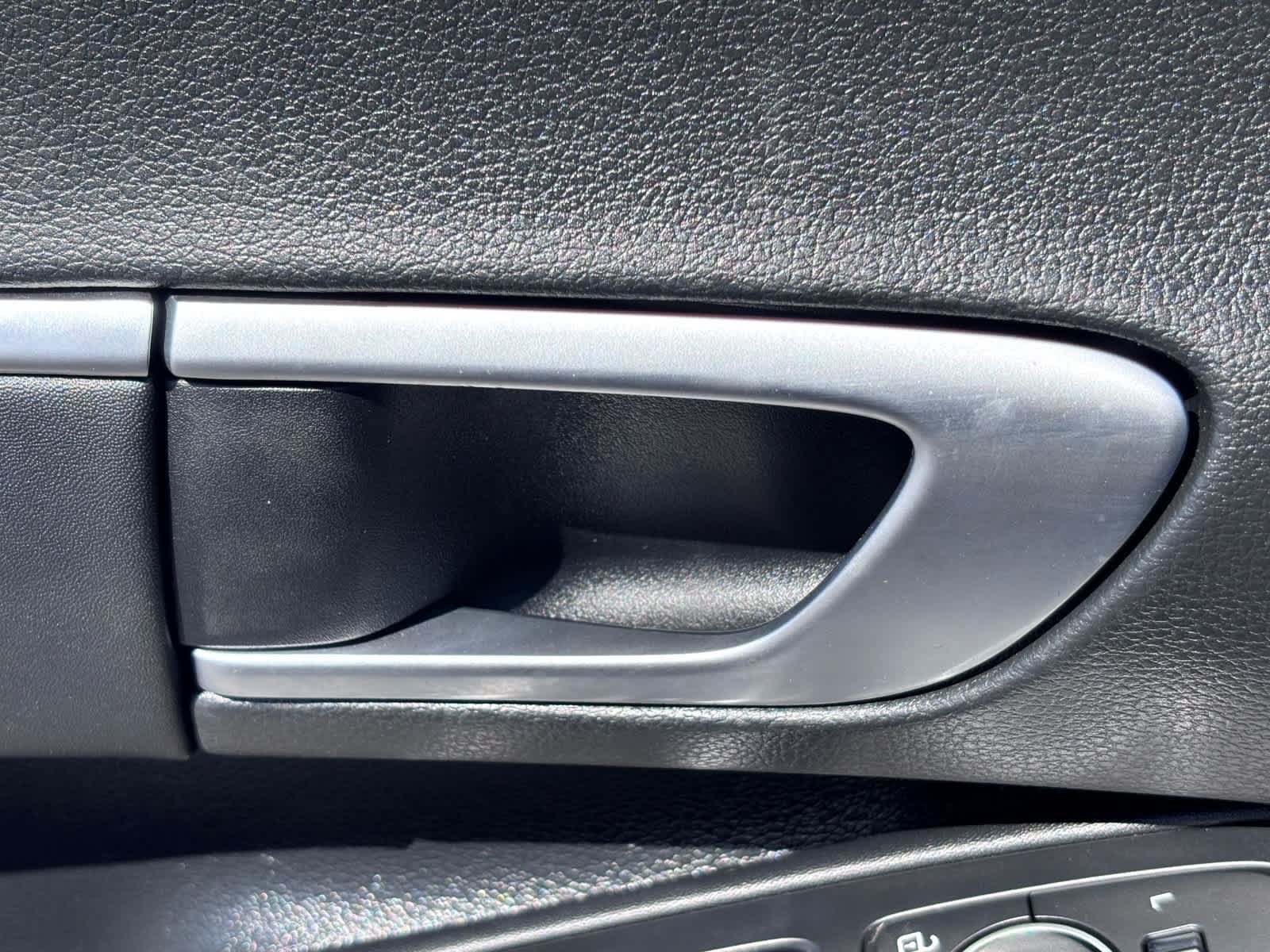 Used 2025 Hyundai Sonata SEL FWD image 16