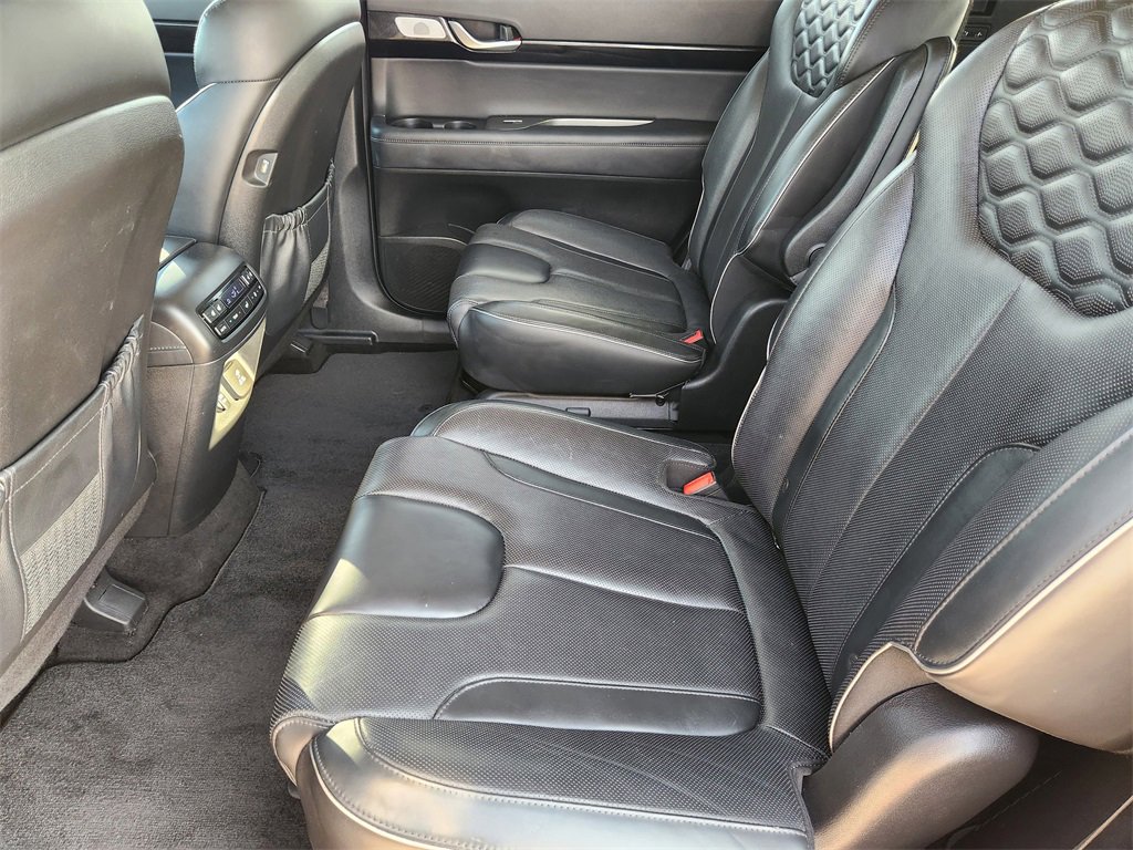 Used 2021 Hyundai Palisade Limited image 31