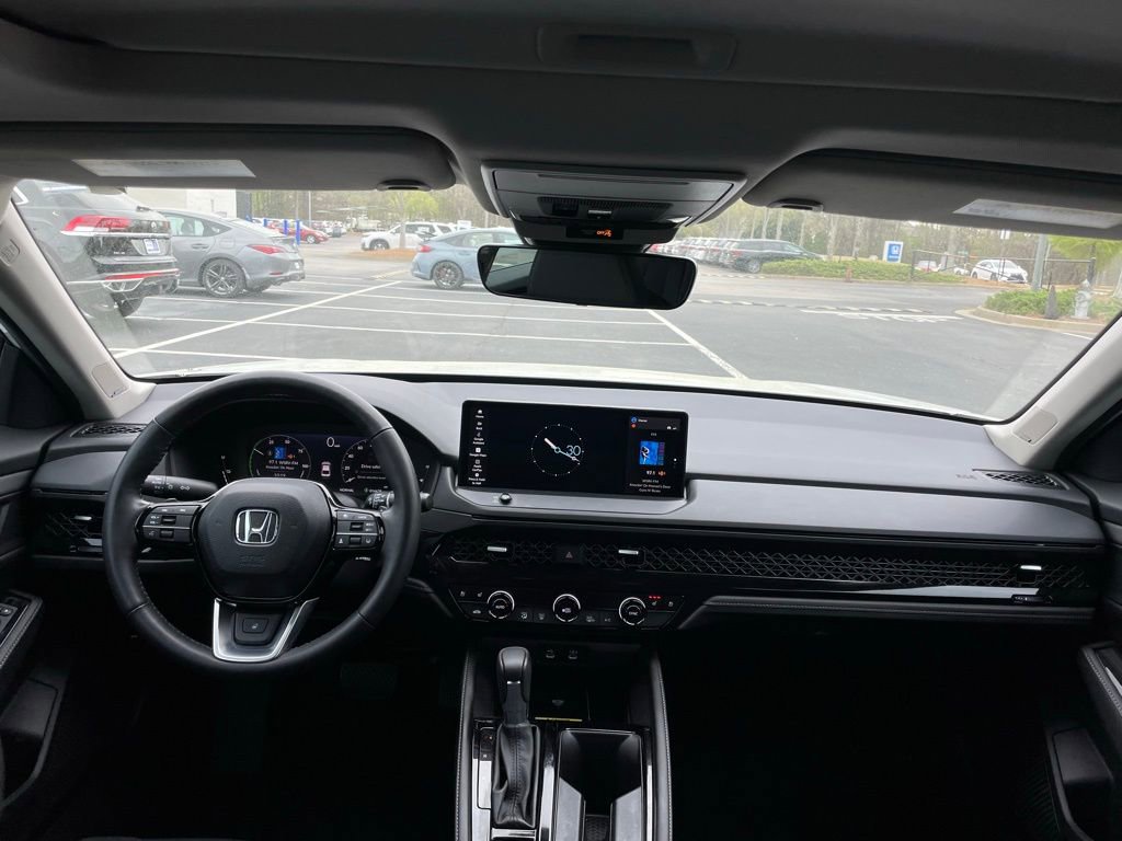 Certified 2025 Honda Accord Touring image 10