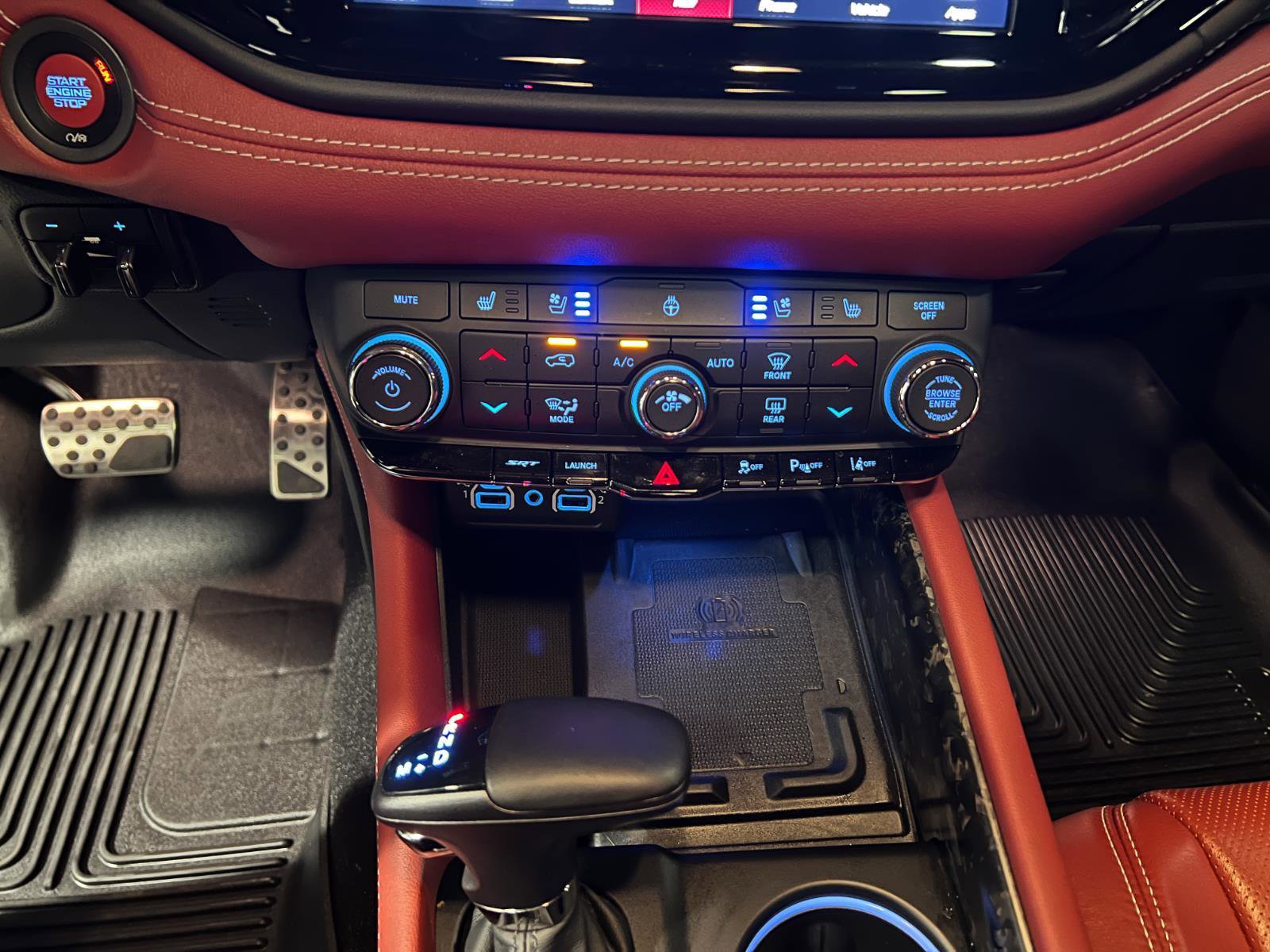 Used 2024 Dodge Durango SRT Hellcat AWD/4WD image 17