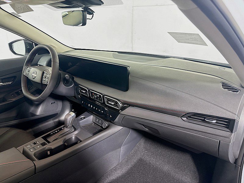 New 2026 Nissan Sentra SR w/ SR Premium Package image 29