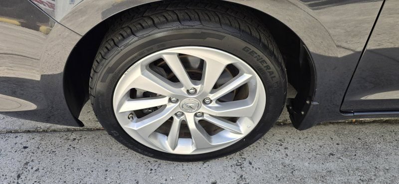 Used 2016 Acura ILX w/ Technology Plus Package FWD image 10