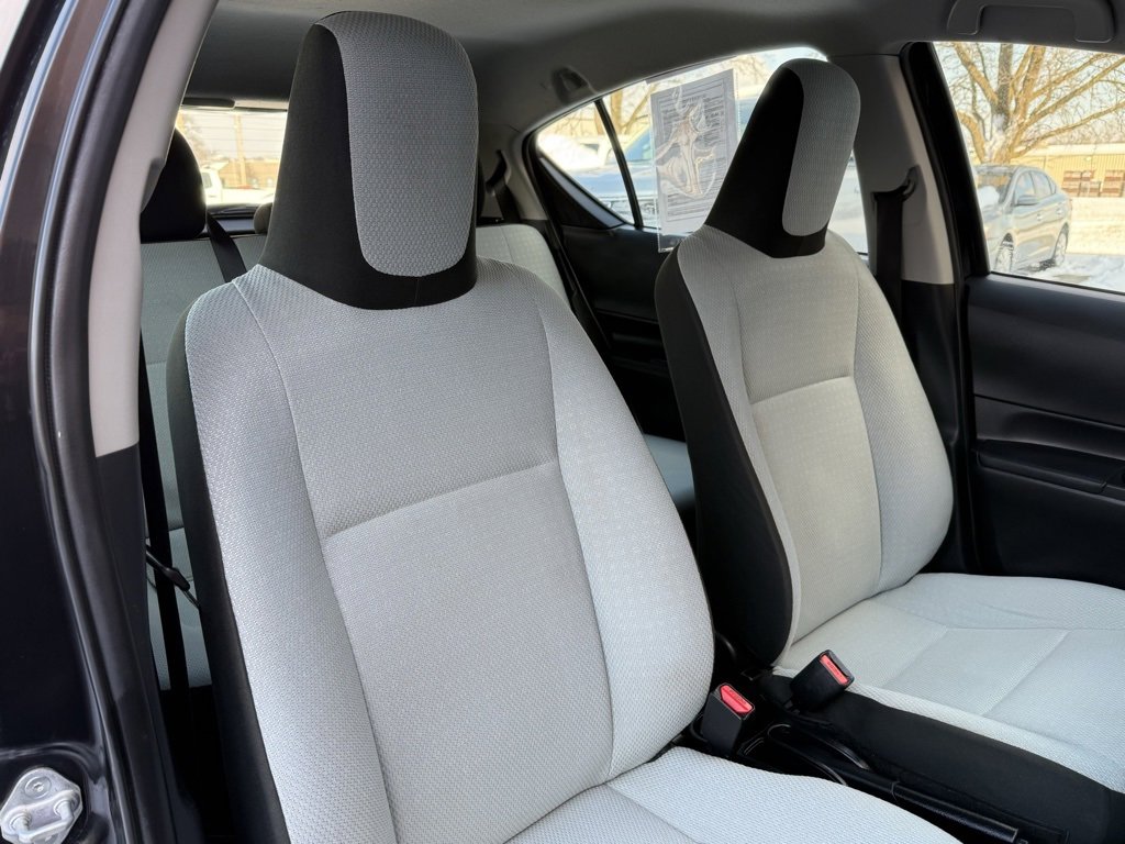 Used 2018 Toyota Prius C One image 16