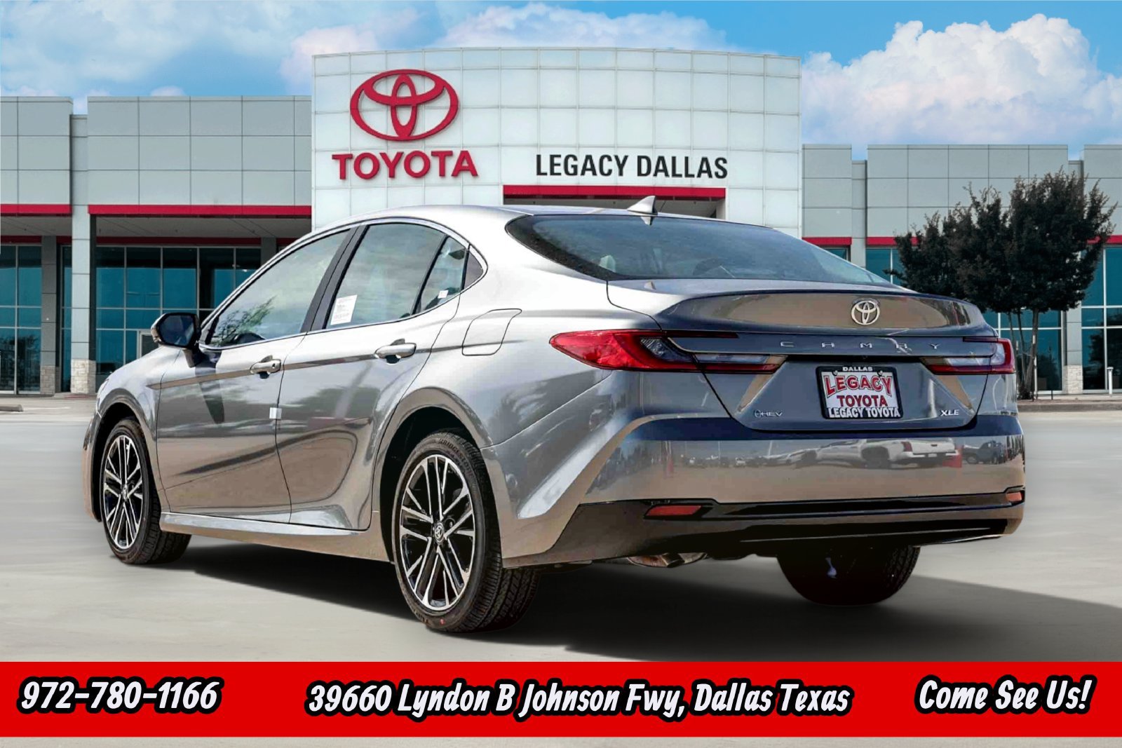 New 2026 Toyota Camry XLE FWD image 8