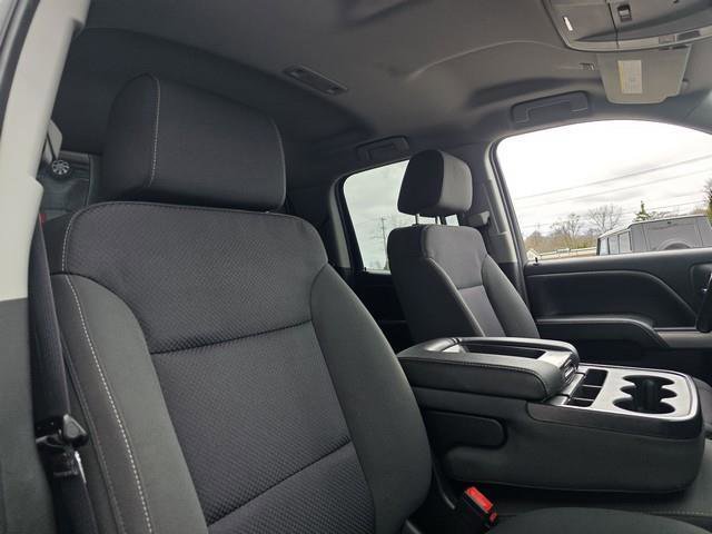 Used 2018 Chevrolet Silverado 1500 LT w/ All Star Edition AWD/4WD image 22