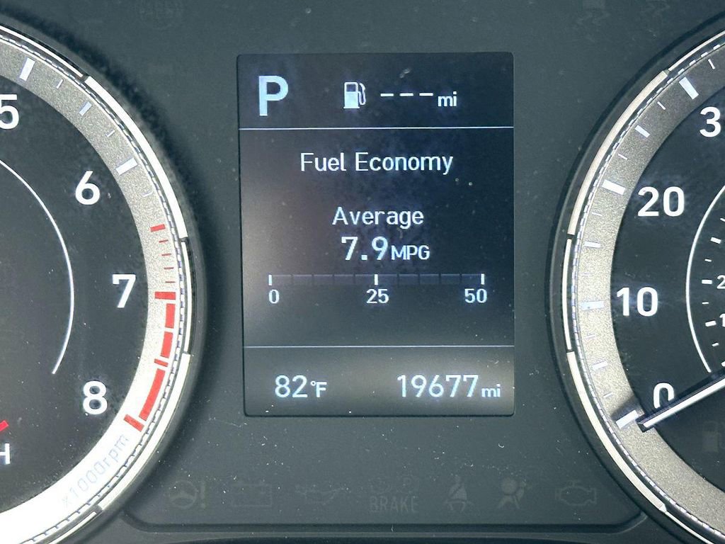 Used 2022 Hyundai Venue SEL FWD image 27